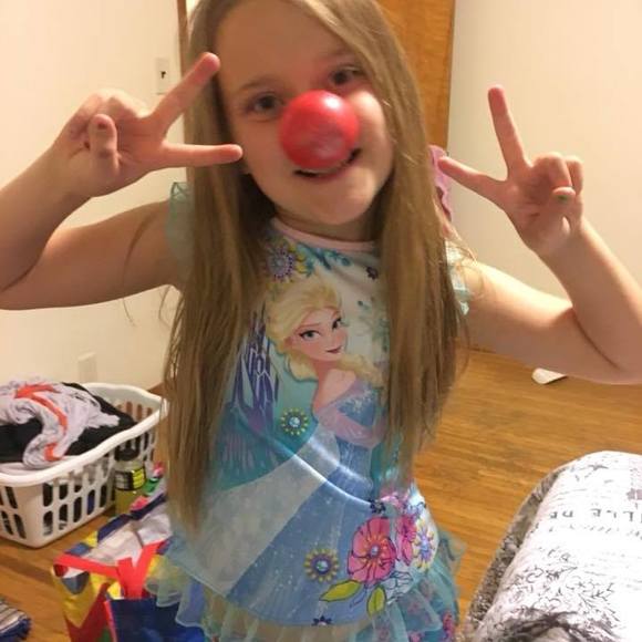 Meet your Posher, Mandy - Picture 1 of 1